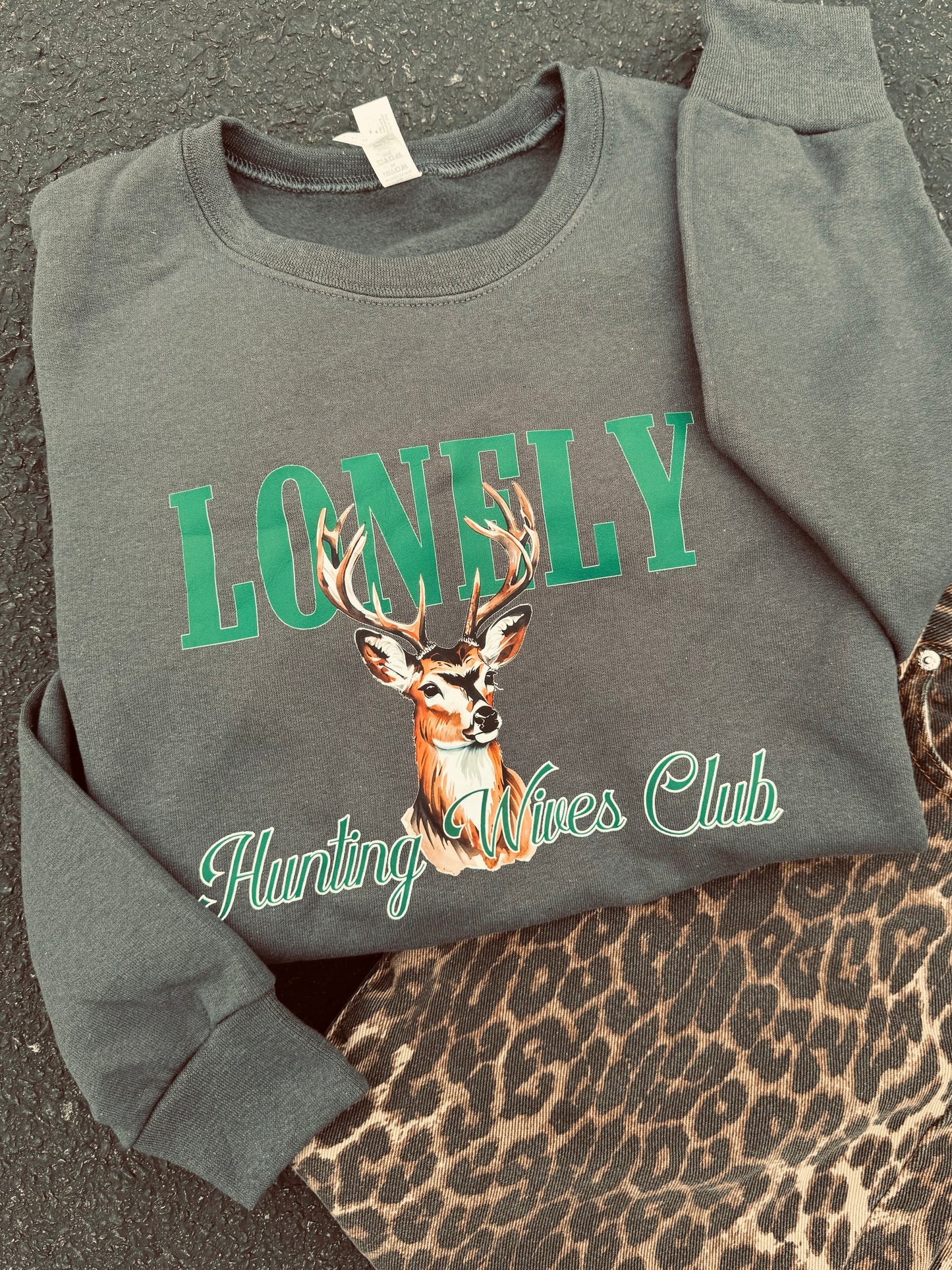 LONELY HUNTING WIVES DEER CREWNECK