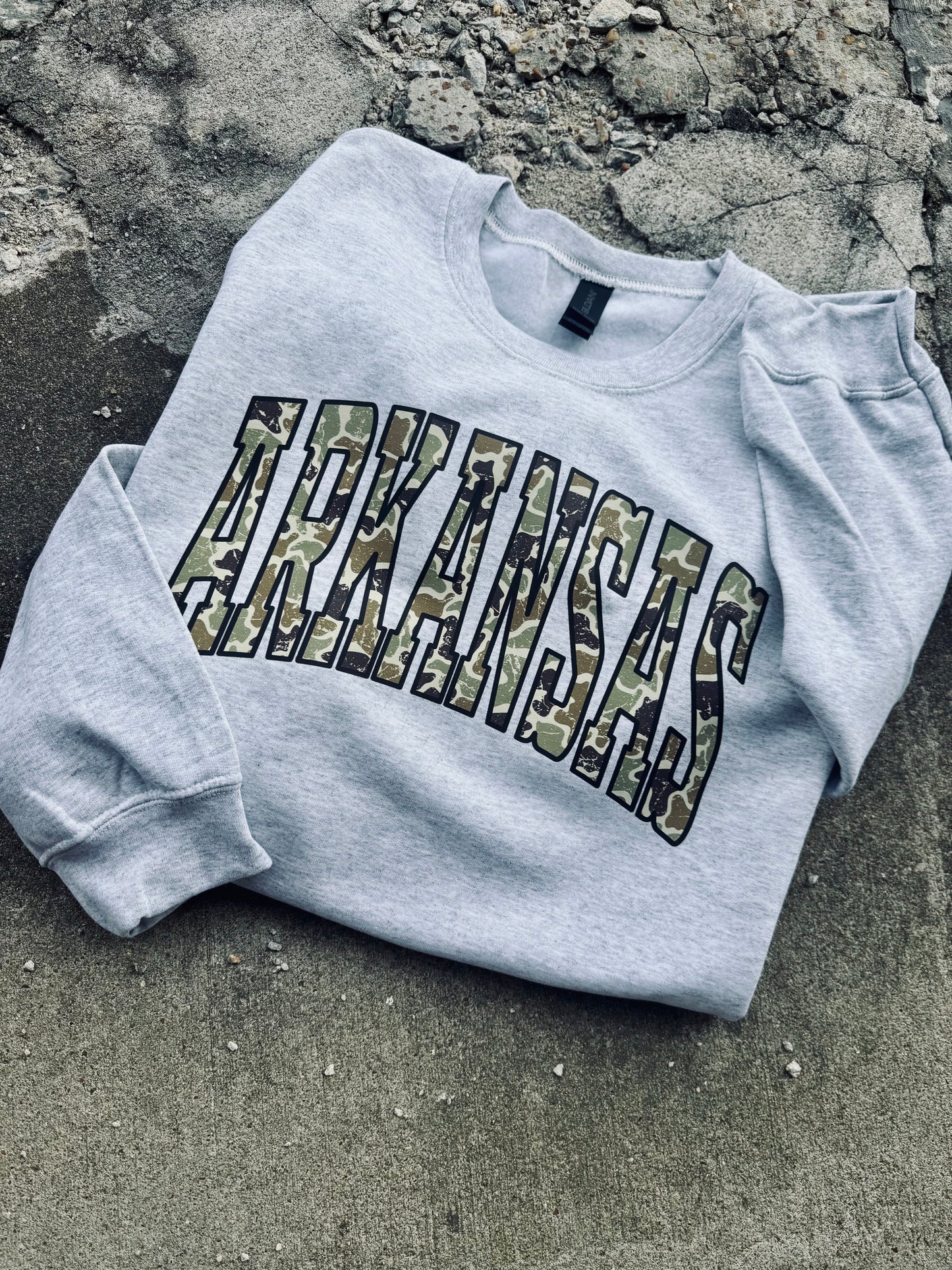 CAMO ARKANSAS CREWNECK