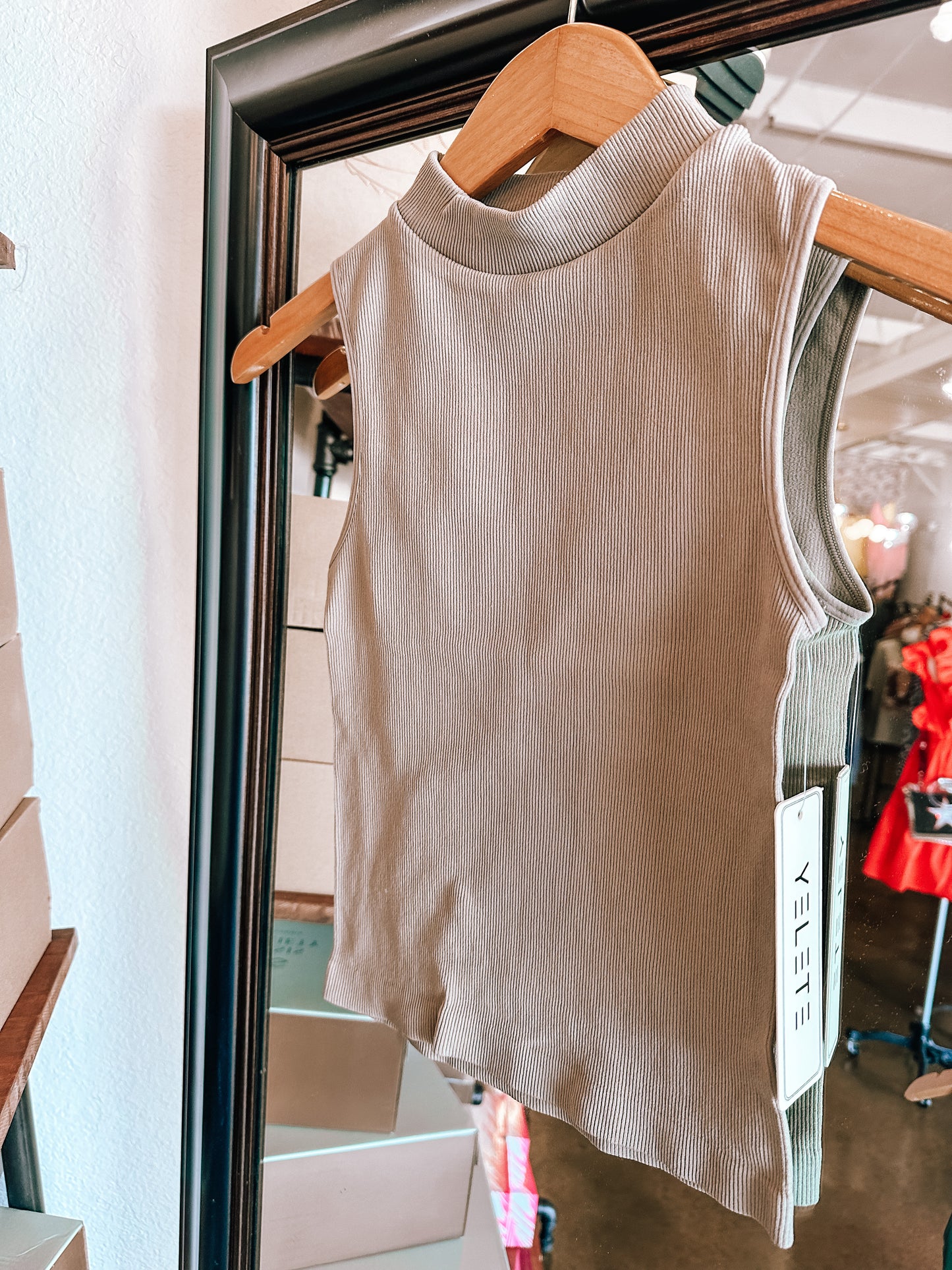 Forever Girl Ribbed Mock Neck Top | COLORS
