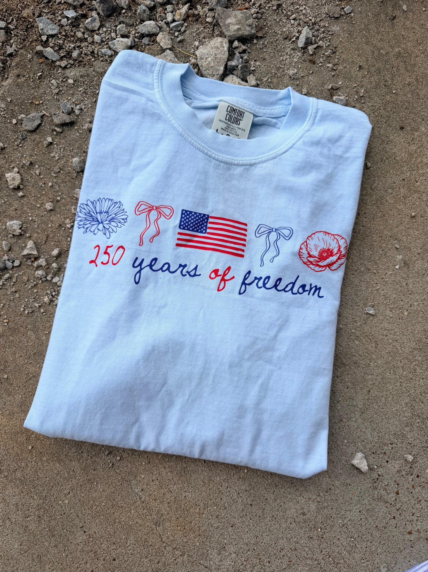 250 YEARS OF FREEDOM TEE | CHAMBRAY