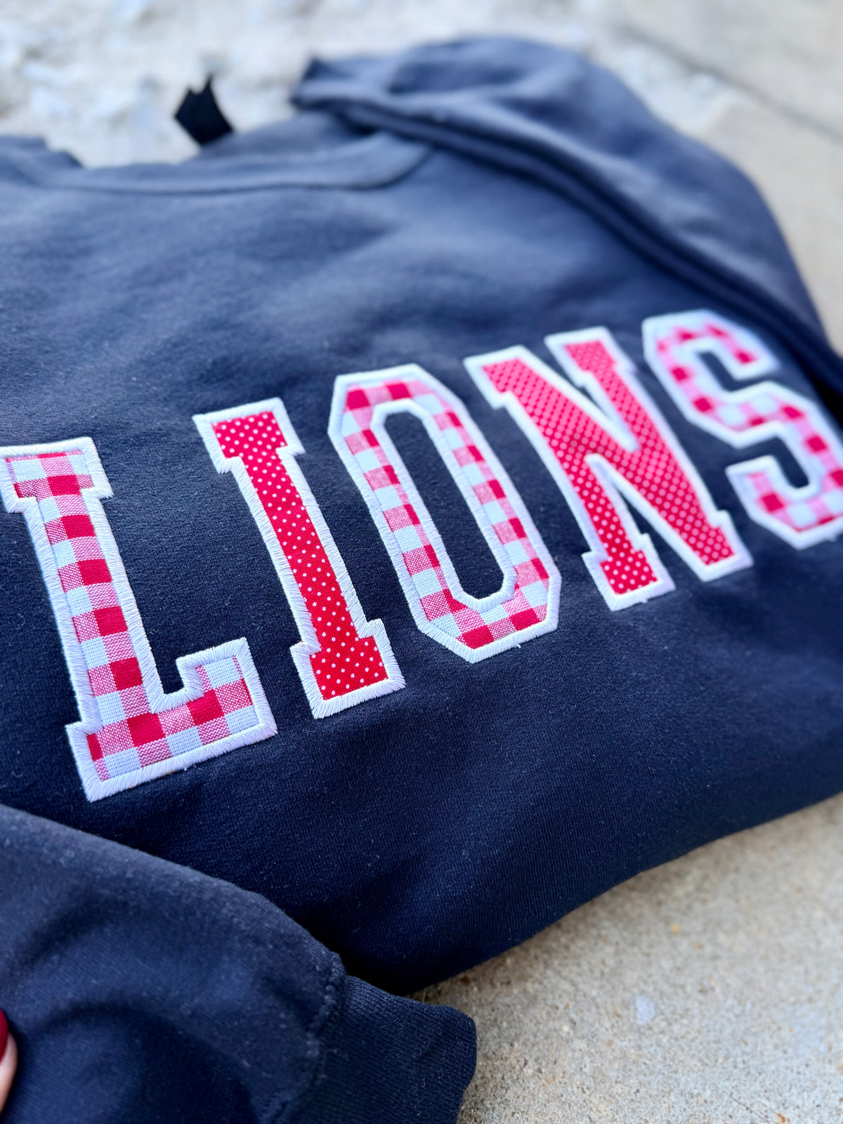 CUSTOM APPLIQUE EMBROIDERY CREWNECK