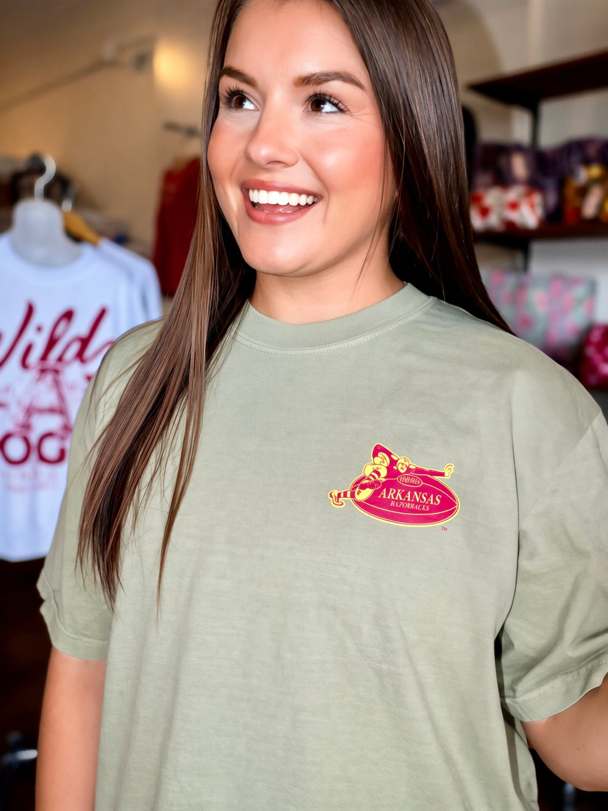 RETRO HOGFOOTBALL GAMEDAY TEE
