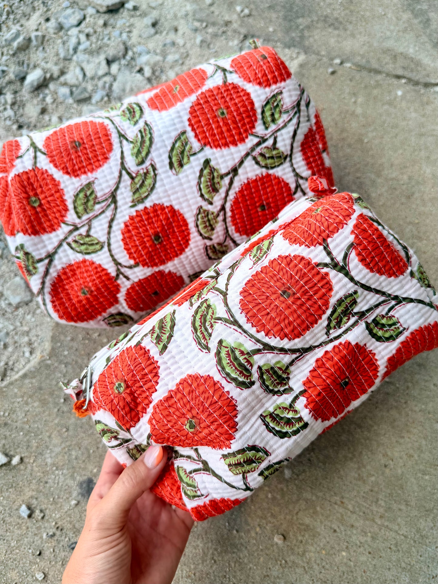 POPPY FEILDS QUILTED POUCH | ORANGE