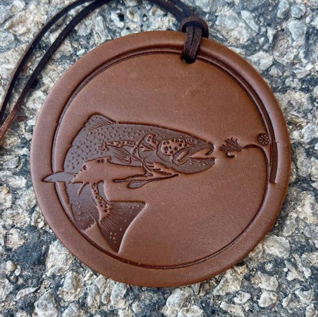 CALLAHAN LEATHER AIR FLAIRS | ROUND FISH