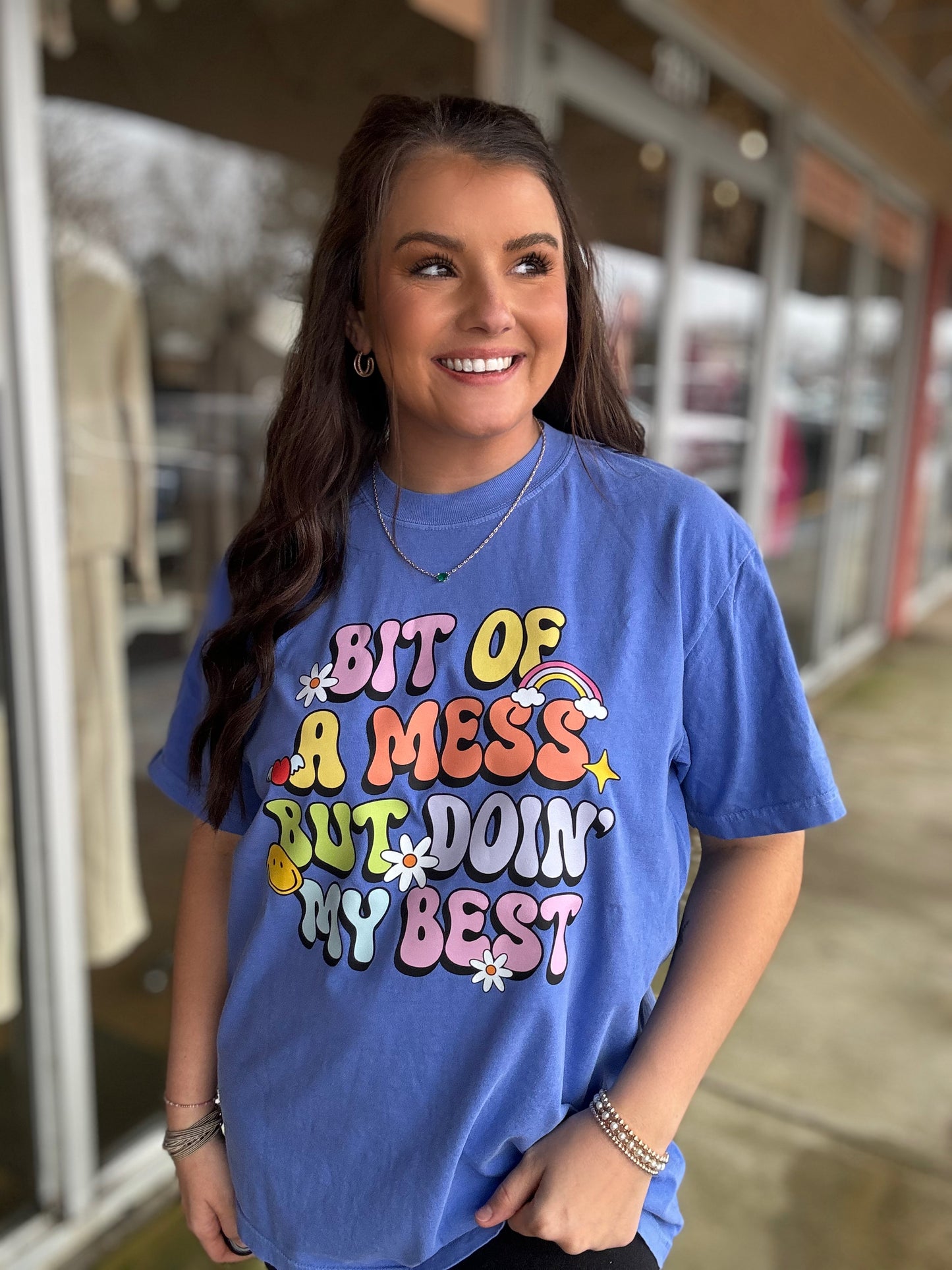 Bit of a mess graphic tee