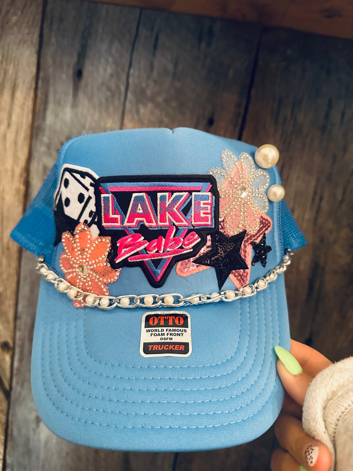 Lake Babe Pearl Chain Trucker Hat