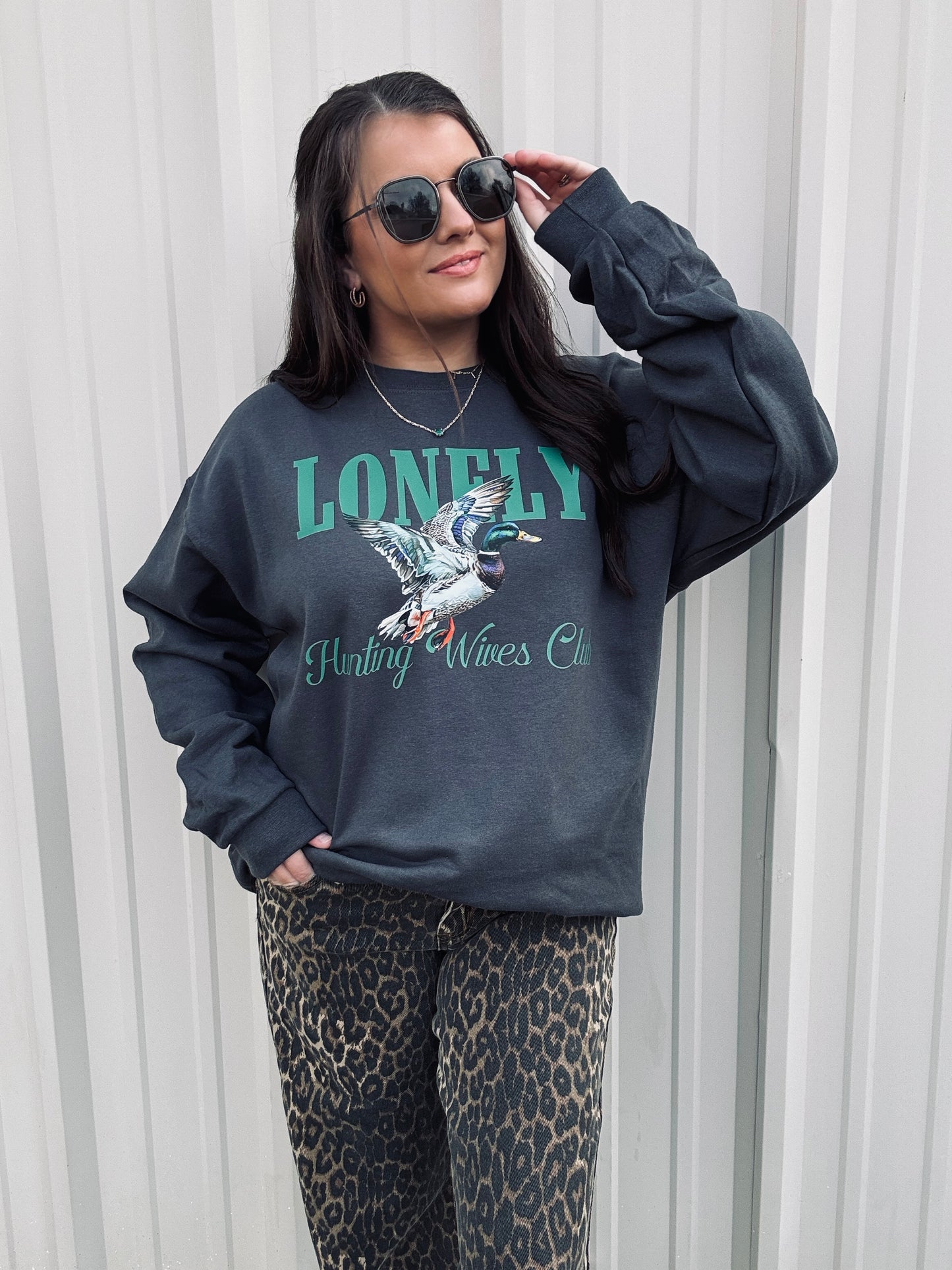LONELY HUNTING WIVES DUCK CREWNECK
