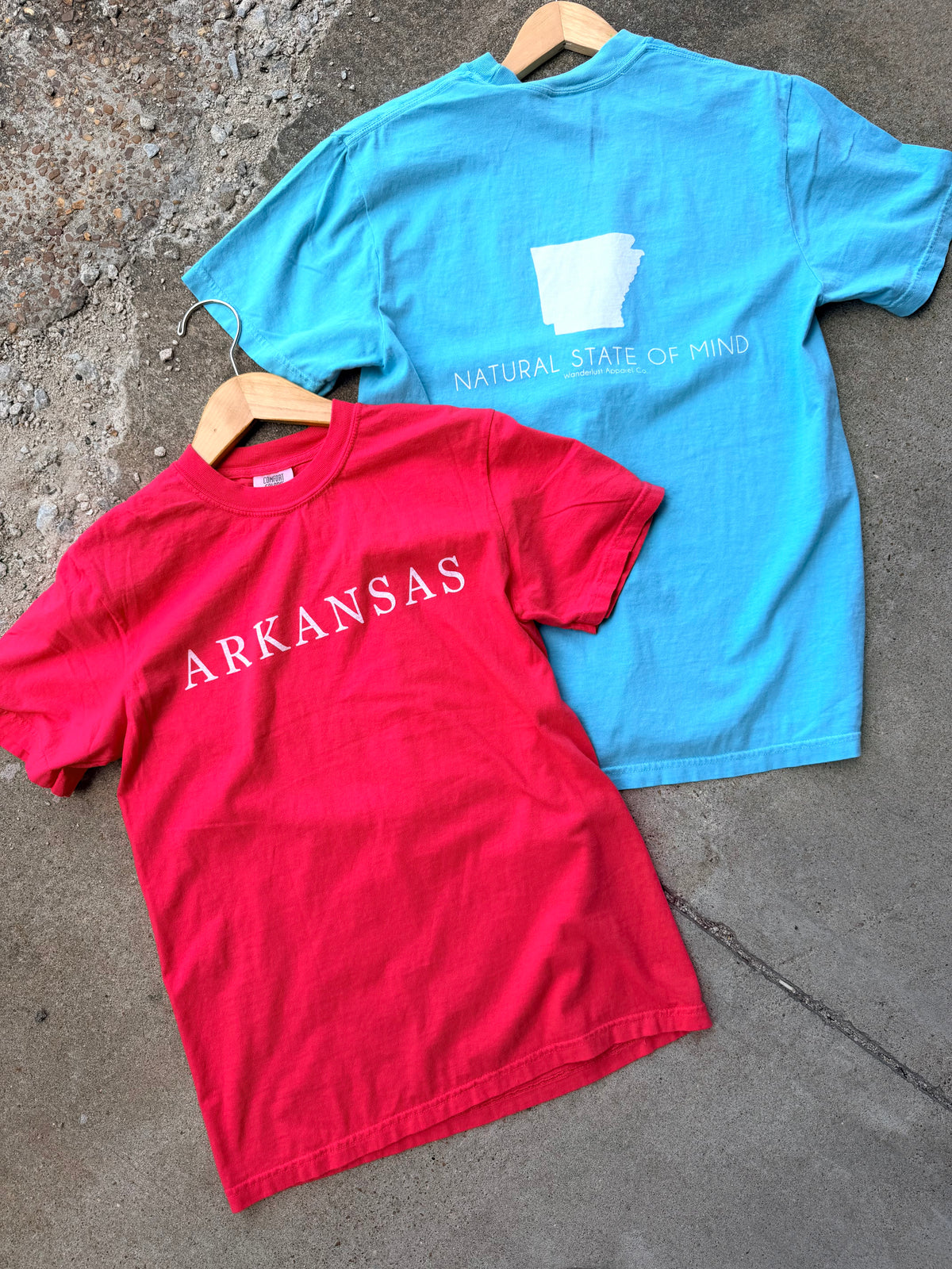 ARKANSAS STATE OF MIND GRAPHIC TEE | LAGOON & PAPRIKA |