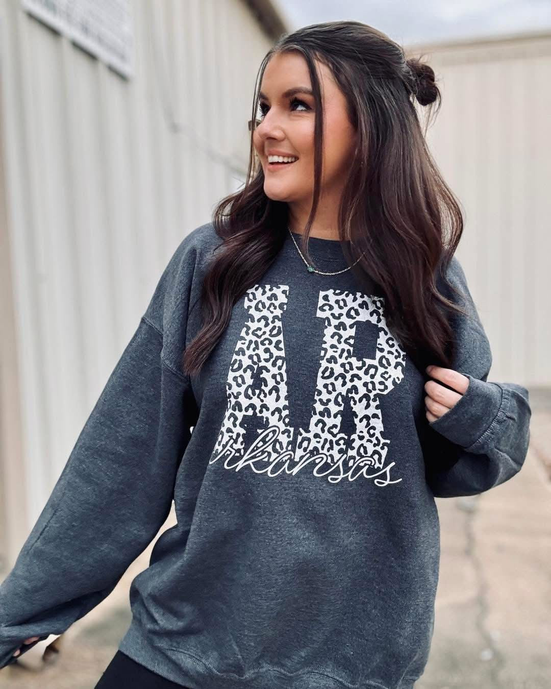 LEOPARD AR CREWNECK