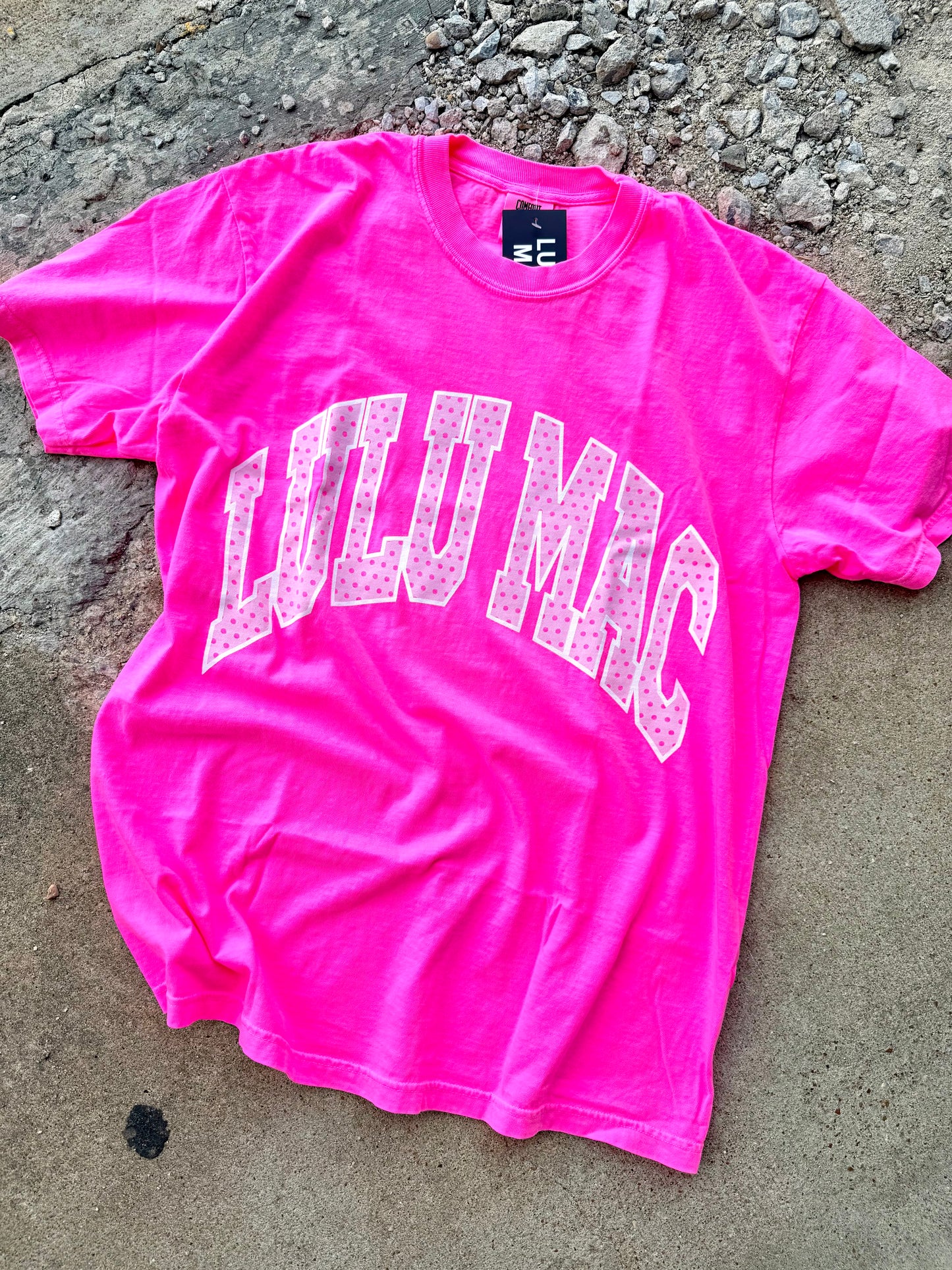 POLKA DOT NEON PINK LULU MAC GRAPHIC TEE