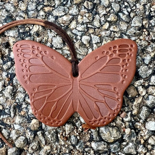 CALLAHAN LEATHER AIR FLAIRS | BUTTERFLY