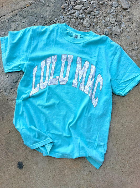 CAMO CHALKY MINT LULU MAC GRAPHIC TEE