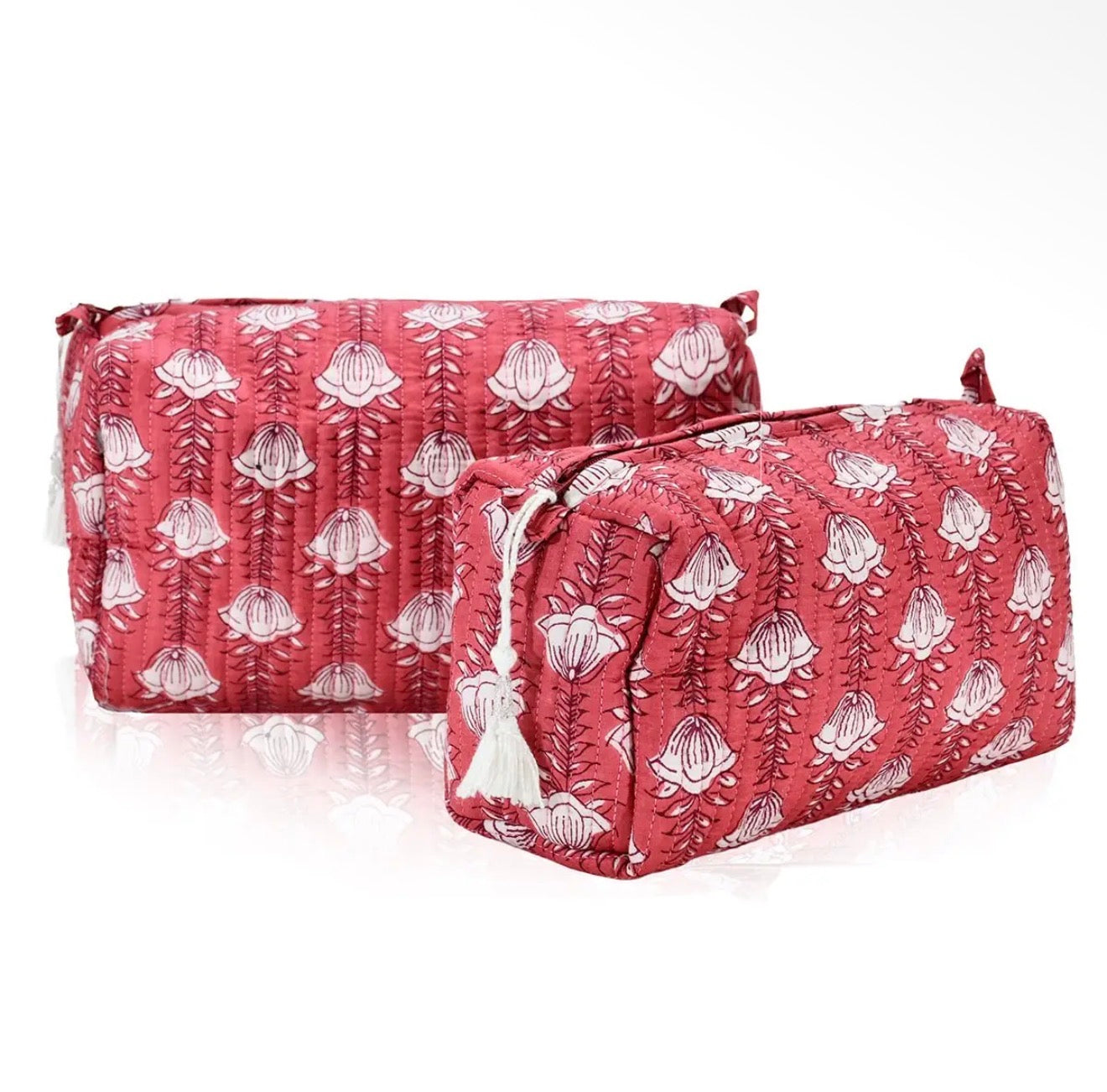 CORAL SHELLS QUILTED POUCH | RED