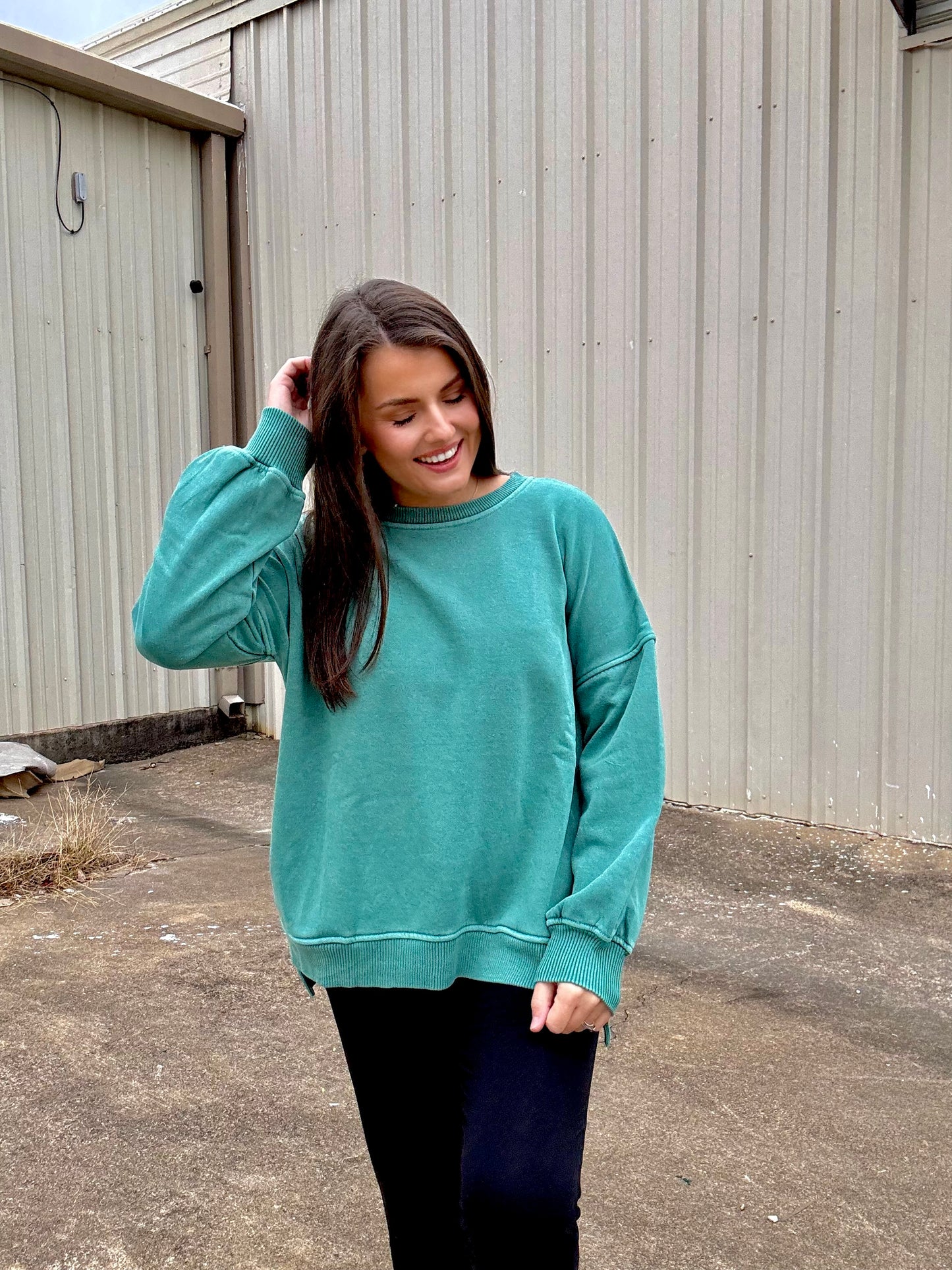 PIGMENT DYE FLEECE HI-LOW