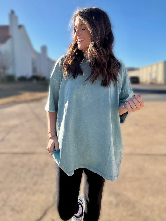 OVERSIZED BOYFRIEND TEE