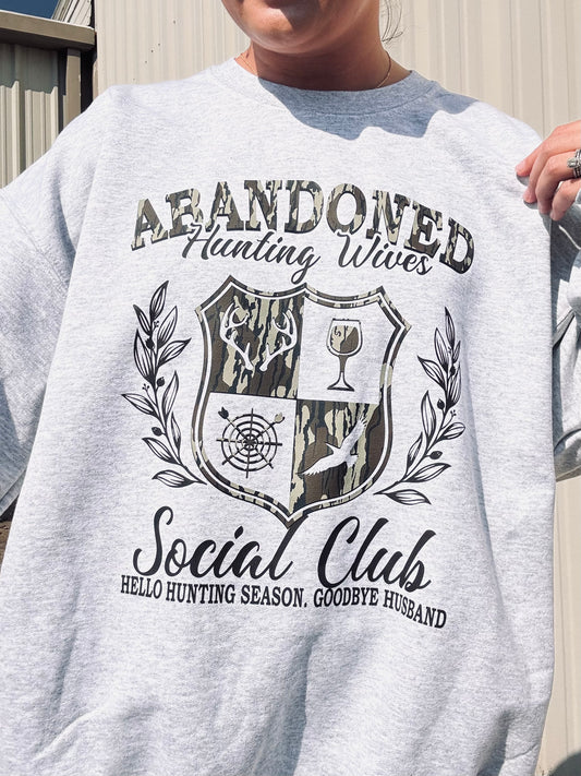 ABANDONDED HUNTING WIVES CLUB CREWNECK