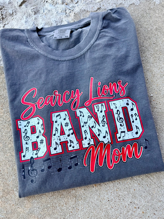 SEARCY LIONS BAND MOM GRAPHIC TEE