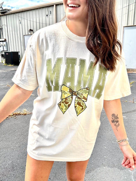 CAMO BOW MAMA GRAPHIC TEE