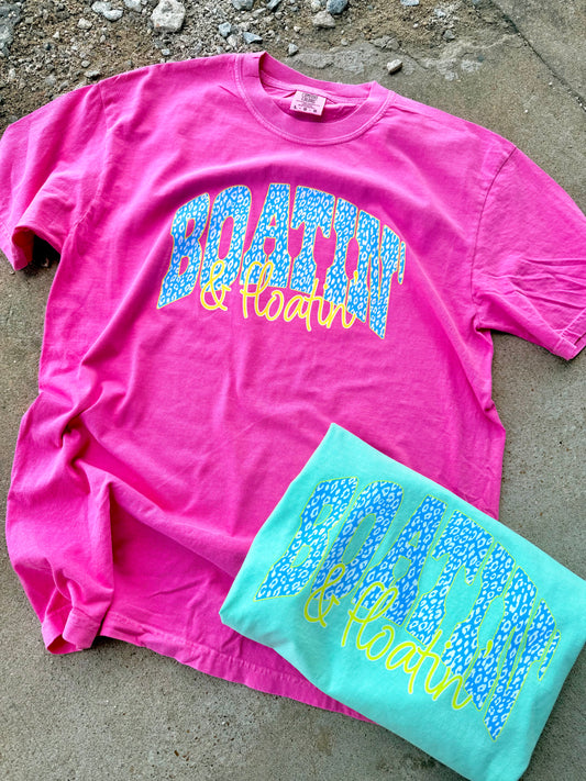 BOATIN & FLOATIN GRAPHIC TEE | COLORS