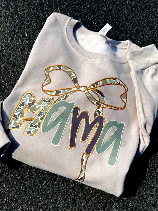 MAMA CAMO BOW CREWNECK