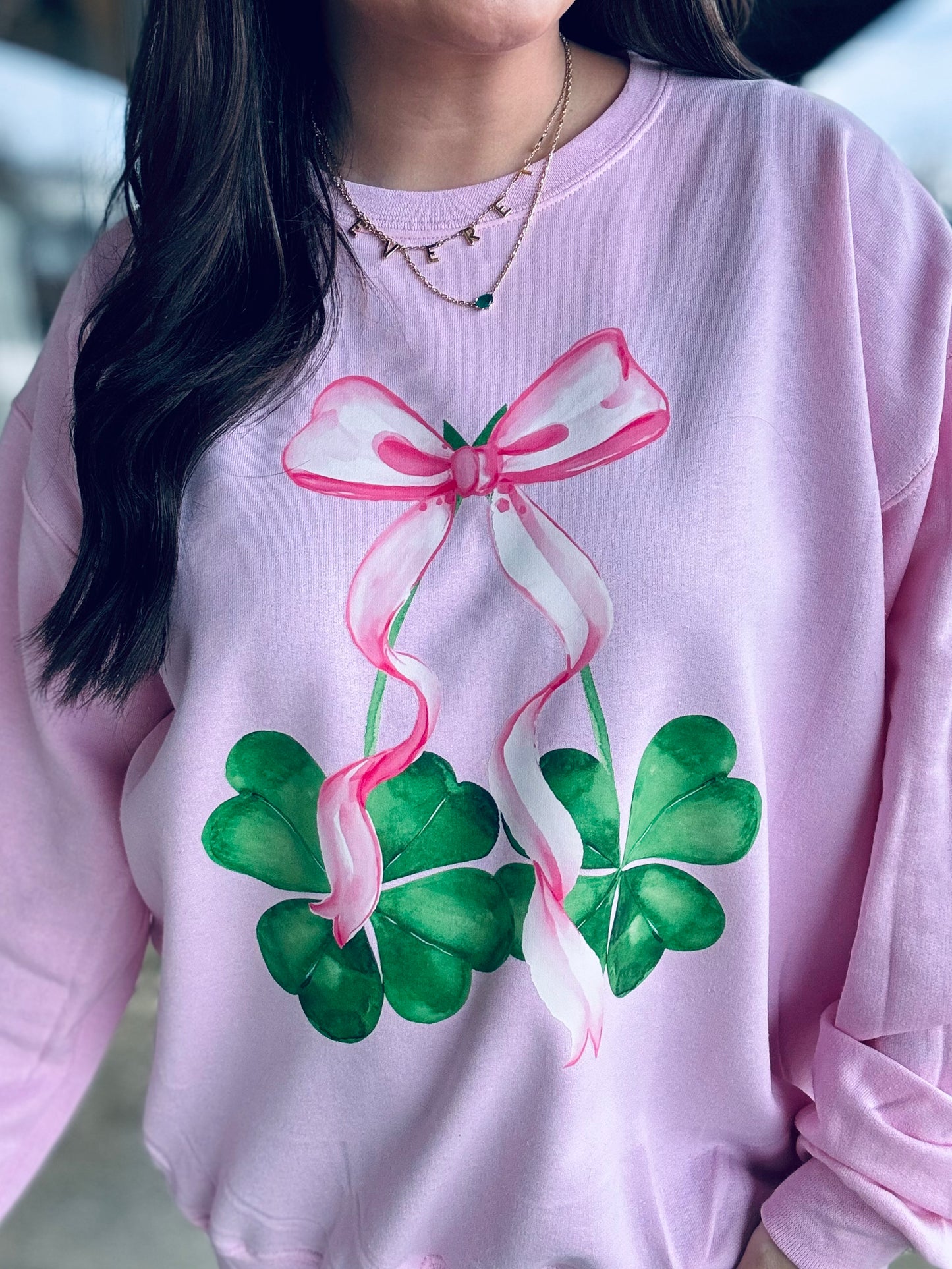 Clover Bow graphic crewneck