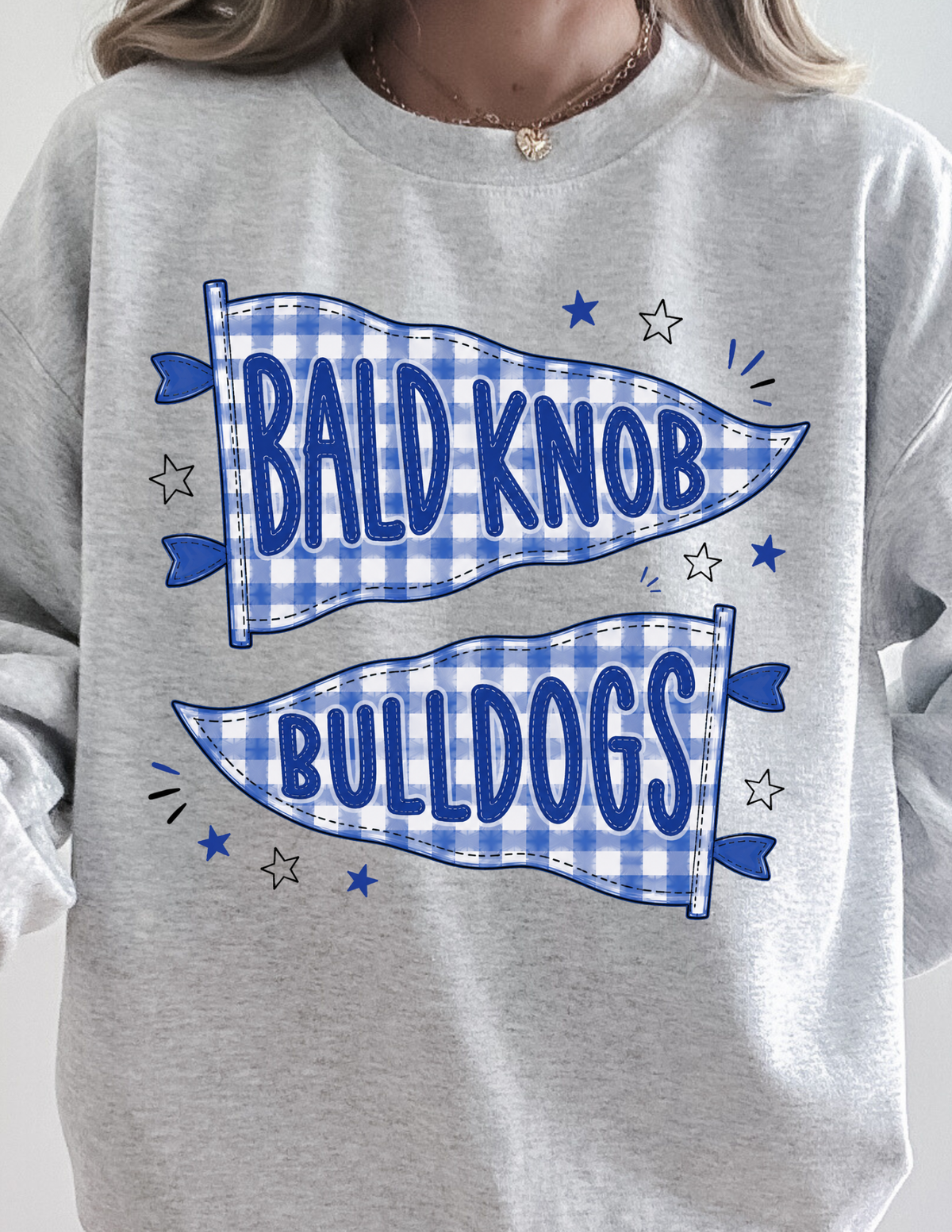 GINGHAM BALD KNOB BULLDOGS PENNANT FLAG CREWNECK