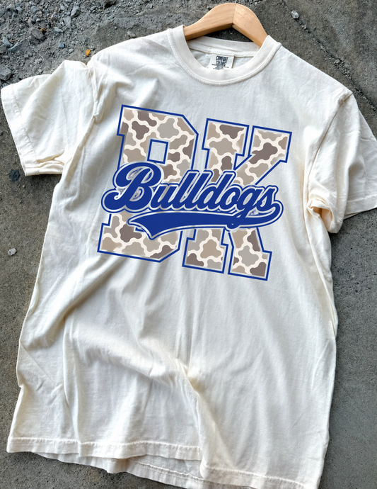 CAMO BK BULLDOGS GRAPHIC TEE IVORY