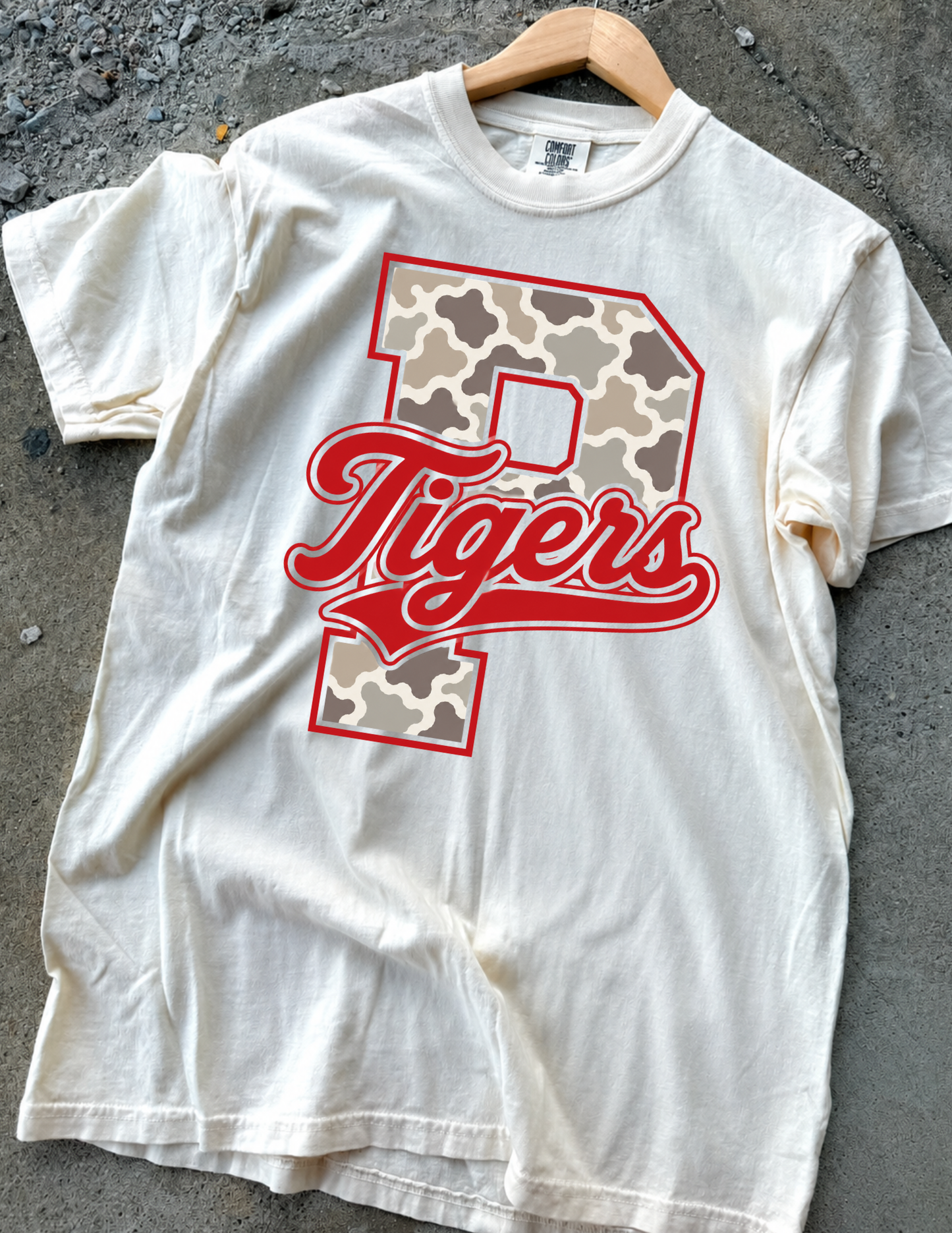 CAMO P TIGERS GRAPHIC TEE IVORY